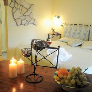 Camera con letto queen size
